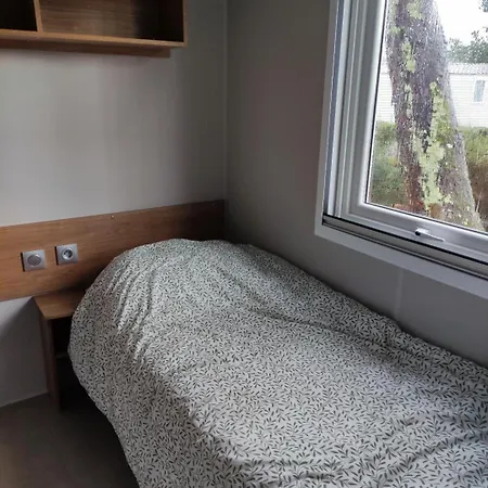 Camping Mobil-home Dans 4 étoiles 6 à 8 Personnes 40m2 Lège-Cap-Ferret